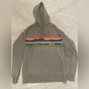 L.L. Bean Fitted Camp Outdoors Pullover Mountain Graphic Hoodie Gray Mens Small